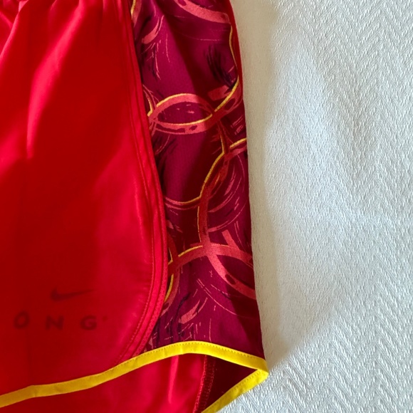 Nike Short, Size XS, Red - Picture 3 of 6